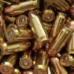 Monsta-Lanca-Bala-para-atinjir-o-rapper-Leonardo-Freezy-do-peito