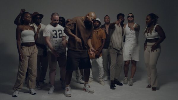 Capa Oficial da música Aplausos by: Phoenix Rdc