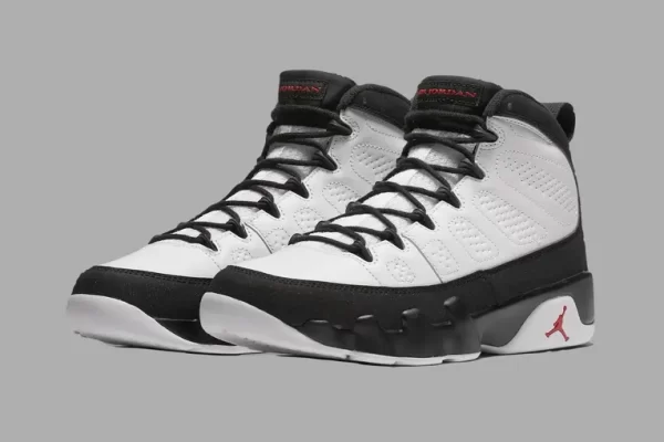 Possível imagem do novo Air Jordan 9 OG “Space Jam” que será lançado em 2026
