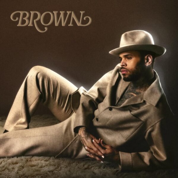 Capa oficial do álbum BROWN de Chris Brown, disponível em maio de 2026