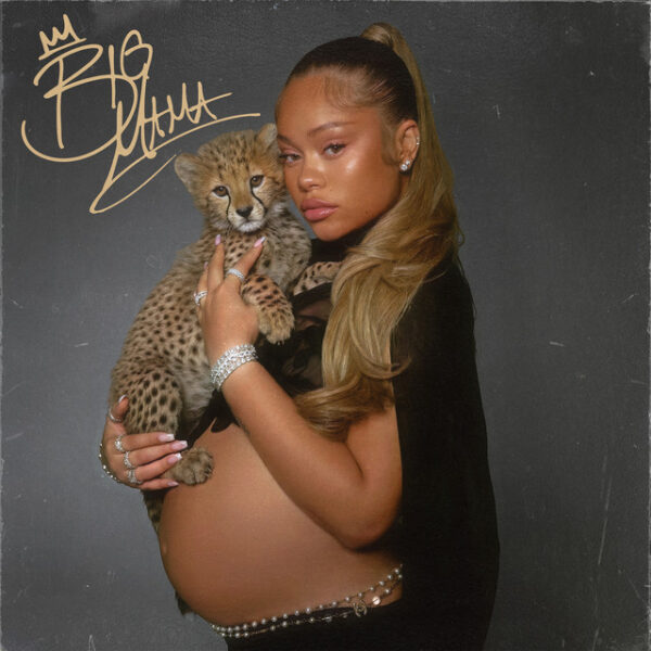 Capa do ultimo album da carreira da rapper Latto, este album "Big Mama" foi lançado hoje 29 de maio de 2026.