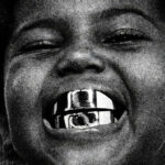 Capa do álbum BULLY Deluxe de Kanye West com faixas feat. Don Toliver e remix de Lauryn Hill