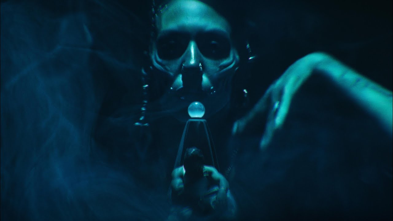 EMMVR lança "Calma" com Deezy: novo single com videoclipe oficial 7 EMMVR e Deezy no single "Calma", colaboração entre Moçambique e Angola lançada em 2026