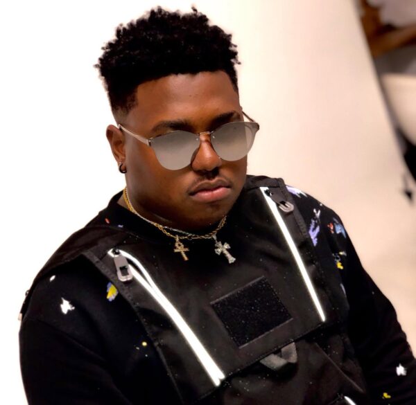 LipeSky anuncia o primeiro álbum solo SUPA previsto para julho de 2026